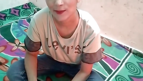 Indian Muslim Girl Ko Hotel Me Jabar Dasti Pela
