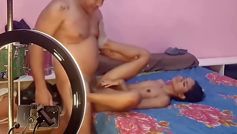 Teen 18+ 0% Pussy