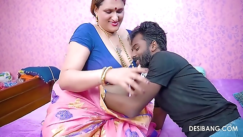 Desi Bang - Desi Bhabbi With Big Titties Wants To Fuck Now At
