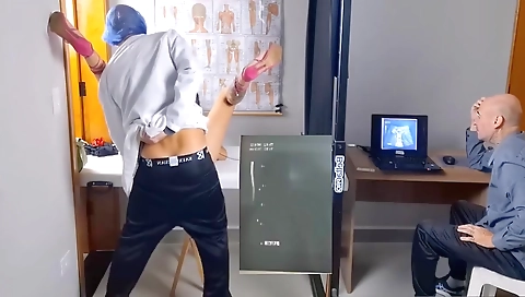 Wife Cheating On Husband On Ultrasound With Gynecologist!