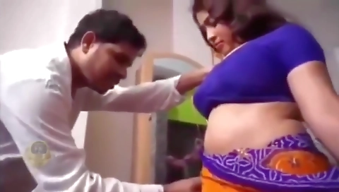 Tailor Man And Mallu Bhabhi Romance