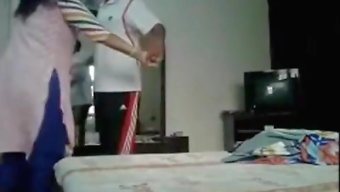 Hindi Sex Video Of Cheating Desi Bhabhi Rupali With Bf