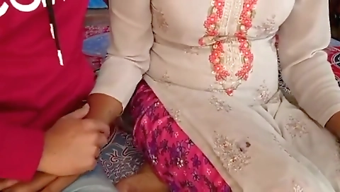 Padhane Aayi Chacha Ki Ladki Ko Sapane Me Choda, Hindi Audio