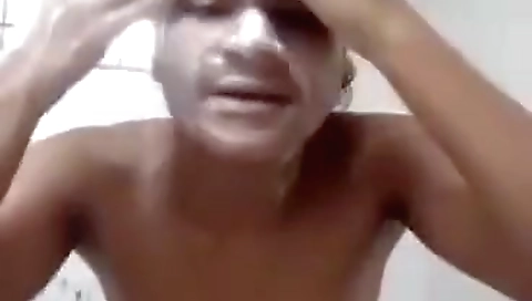 Today Exclusive- Desi Chick Bathing