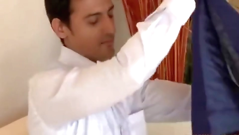 Buddhe Pati Ke Dost Ne Kari Ghar Akar Chudai - Desi Bhabhi, Indian Desi Bhabhi And Indian Bhabhi