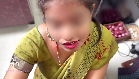 Komal Bhabhi Ko Lele Bahut Passed Hai