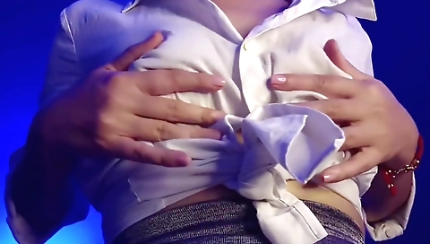 Moroccan Chick Plays With Her Natural Tits Arab Sex