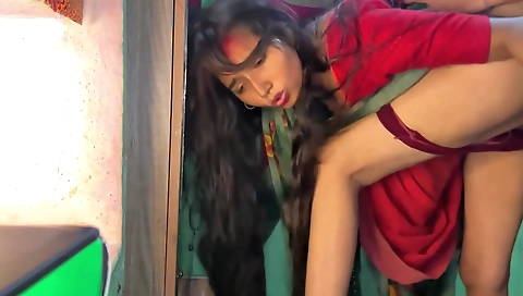 Bhabhi Se Bahane Se Bula Kar Kiya Mere Saath Sex