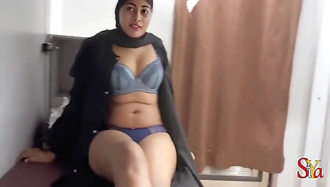 Indian Muslim Bhabhi Sex In Train Hindi Audio - Hindi Sex