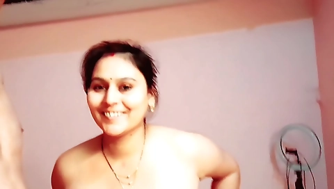 Pujaprem Romantic Night Stay At Home Both Couple Suffering From Fever In Vintner Season At Delhi