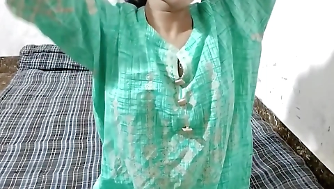 Little Stepsister Ko Nanga Kar Ke Jabar Dasti Choda
