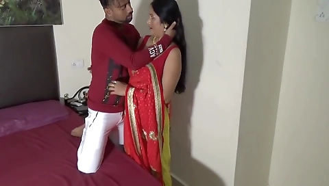 Desi Bhabi Was Fucked By Neghbour Stepbrother In Law. Full Hindi Audio