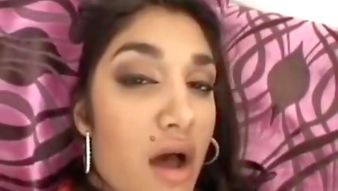 Girl Fucking With Her Nri Boyfriend - New Delhi