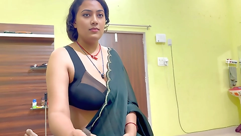 Kam Wali Bai Landlord Affair - Big Boobs Indian Maid Fucked By Big Dick Malik For Extra Pay, Full Hindi Video Viral