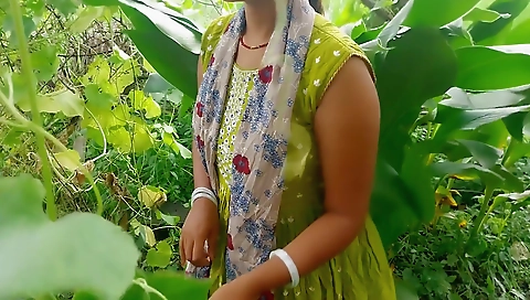 Indian Forest Garden Nearby My House Garden Out Side Hot Deshi Girl Fucking - Sucking Big Cook Blowjob