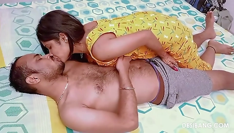 Cowgirl Trailer - Desi Bang And No Names