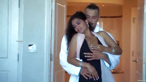Exclusive- Horny Nri Girl Maya Boob Sucking And Blowjob