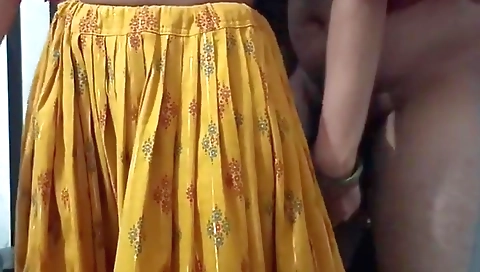 Tharki Stepfather-in-law Gave Video To His Stepdaughter-in-law From Behind