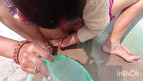 Indian Village Girl Shave Her Pussy, Indian Hot Sex Girl Reshma Bhabhi