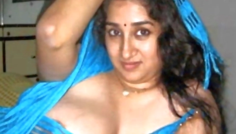 Aunty Nude In Jayanti Bhabi Nude And Sexy
