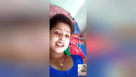 Desi Randi Bhabhi Shows Boobs And Pussy