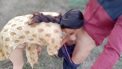 Desi Village Randi Make Fucking Hindi Vlogs With Boyfriend, Outdoor Hindi Vlog