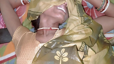 Marathi Dost Ki Bibi Ki Chudai Video Mrathi Dost Ko Daru Pila Kar Sula Diya Our Uski Bibi Se Maza Kiya