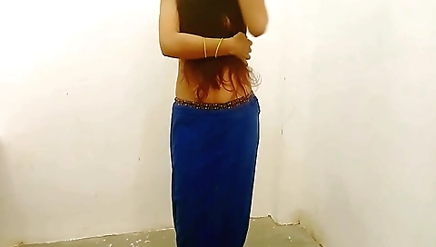 Your Priya Bhabhi Changing Clothes Front Her Devar