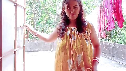 Desi Indian 18+ Girl Suhanas Very 1st Live Suhaagrat On Cam ( Hindi Audio )