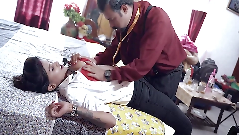 Sexy House Dealer Sudipa Tries To Impress Her Property Buyer By Giving Her Body And Gets Huge Cumshots On Her Tits 22 Min