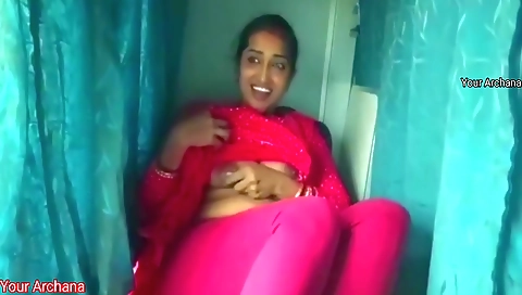 Train Mein Bhabhi Ko Chuda