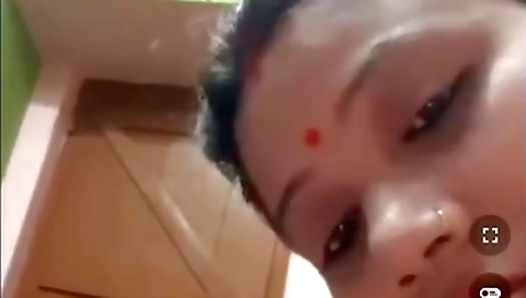 Booby Dehati Village Wife Showing Her Naked Big Boobs Video