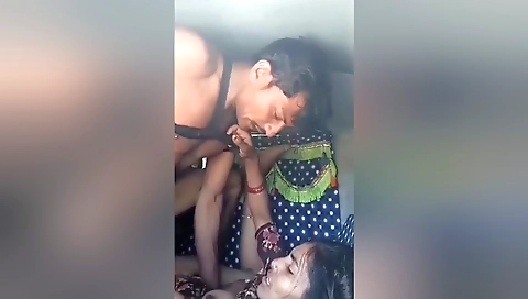 Desi Village Bhabhi Sex Outdoor