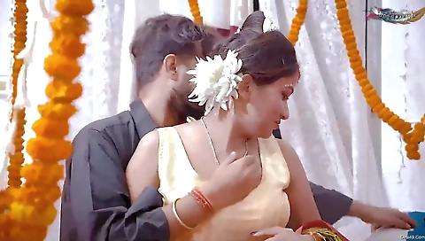 Today Exclusive-cheating Wife 02 Newly Married Wife With Her Boy Friend Hardcore Fuck In Front Of Her Husband