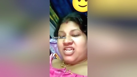 Desi Boudi Fingering