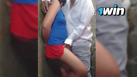 Sri Lankan Outdoor Sex Video Of College Girl She Enjoyed His Dick Fucking Her Pussy Sinhala 2025 New