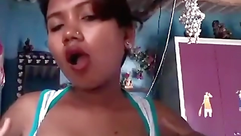 Sexy Bhojpuri Boob Show Solo Selfie Video