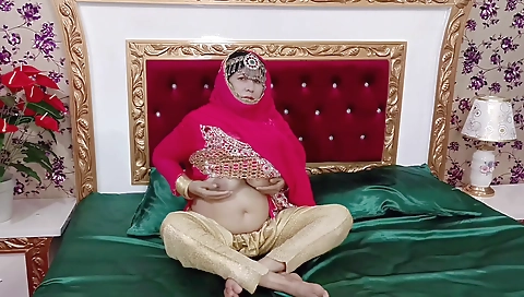 Pakistani Mature Bride Sex With Dildo In Wedding Dress - Most Beautiful