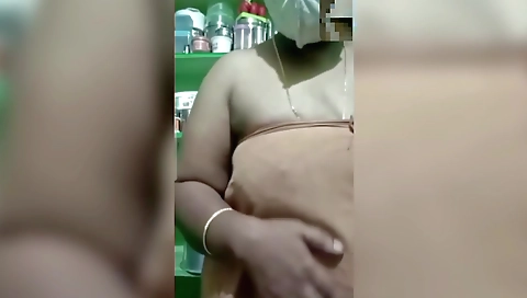 Telugu Thirupati Lanja Bathing Dirty Talking With Stepbrother For Fucking In Kitchen Real Meet Telugu Fuckers - Indian Mallu