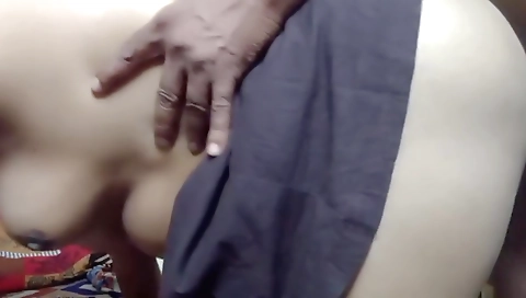 Xxx Hd Video Bhabhi Ki Padosan Bhabhi Ko Ghar Malik Ne Choda Hindi Audio Ke Sat Indian Bhabhi Ki Chichi Hot Bhabh