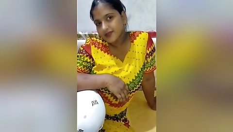 Mahavir Jayanti Ki Shopping Kara Ke Sofia Ko Salman Ne Raat Bhar Choda Hindi Video In Hindi Voice