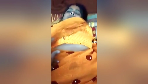 Hot Desi Boudi Blowjob And Fucked 1